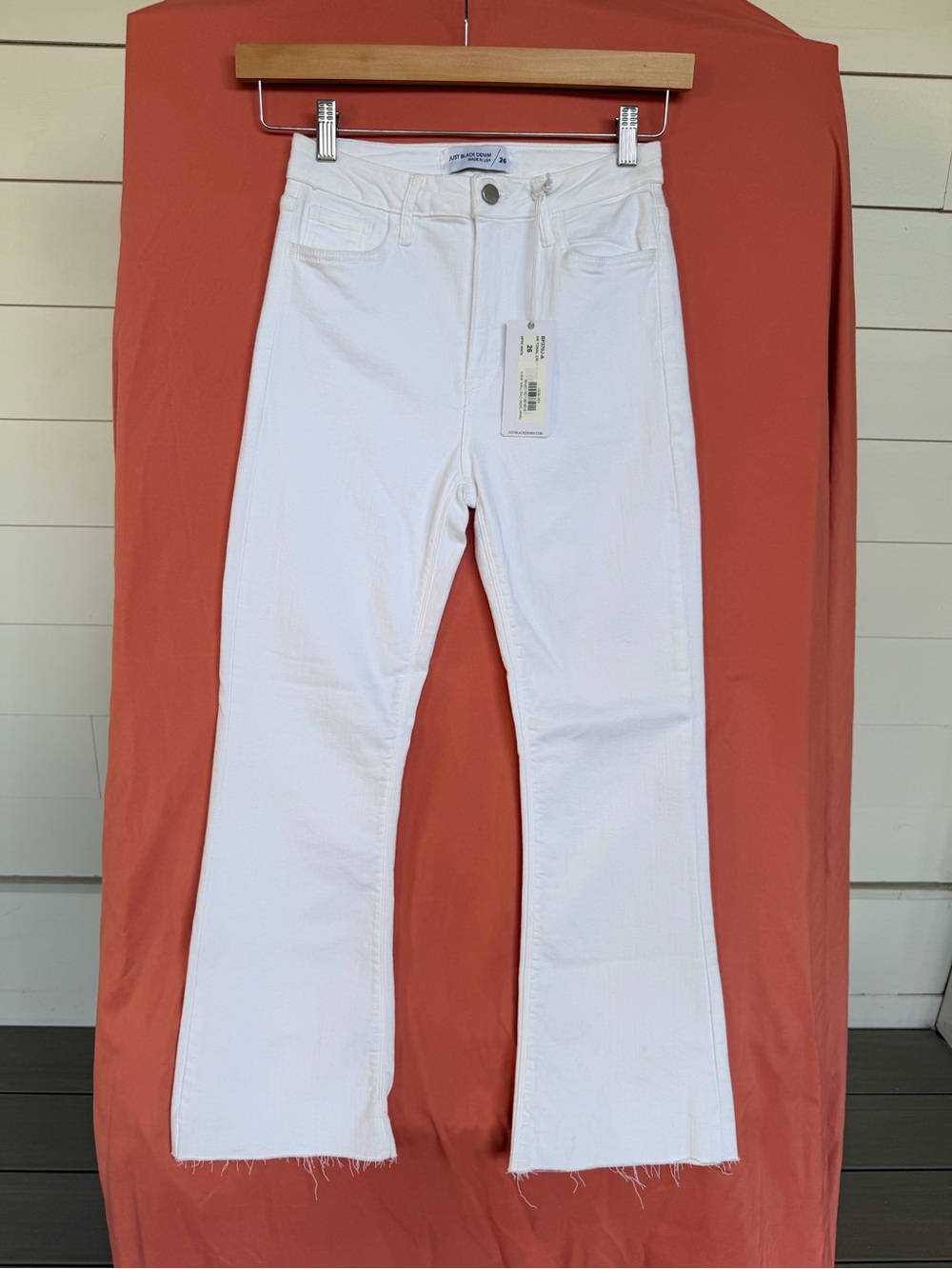 NWT Just Black Denim White High Rise Crop Flare Jeans Raw Hem 26